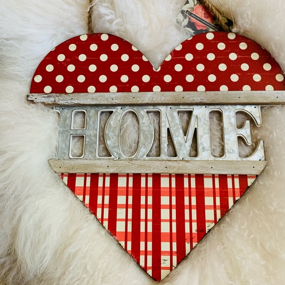 Heart H-O-M-E Sign - Picture 1 of 8
